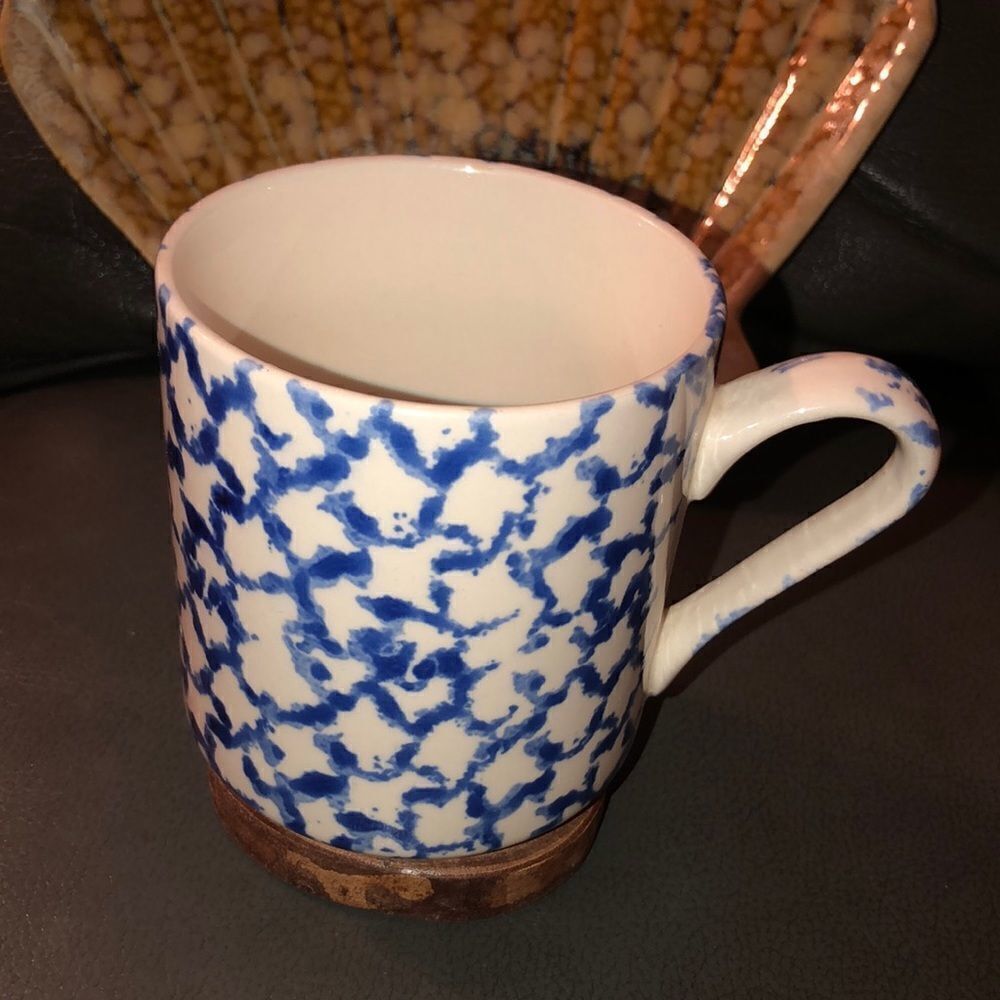 Set of 2 Country White & Blue Hand Painted Mugs
